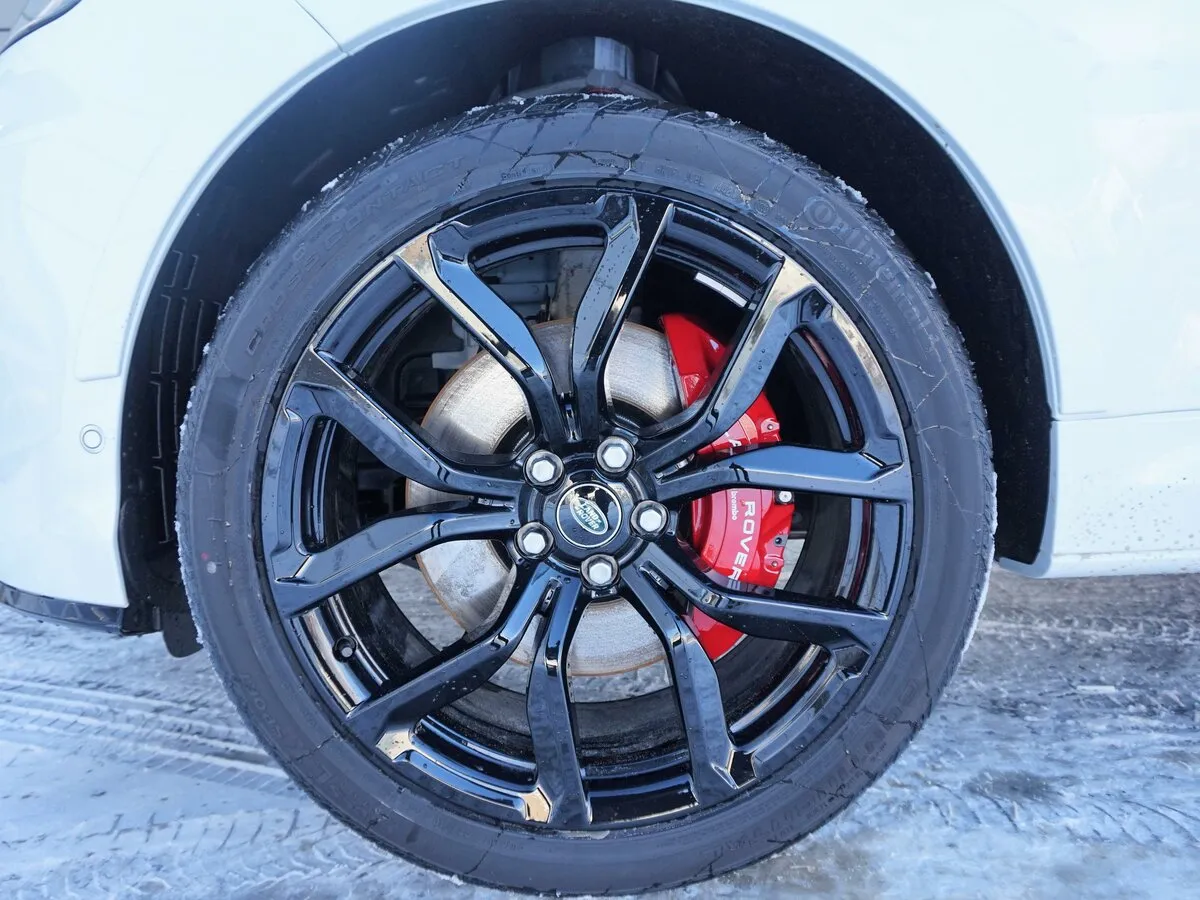 Check price and buy New Land Rover Range Rover Sport SVR Restyling For Sale