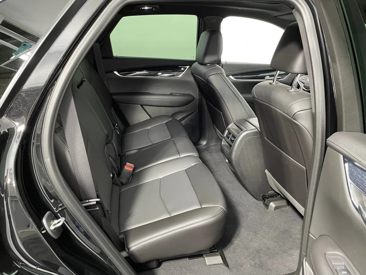 Check price and buy New Cadillac XT5 Restyling For Sale