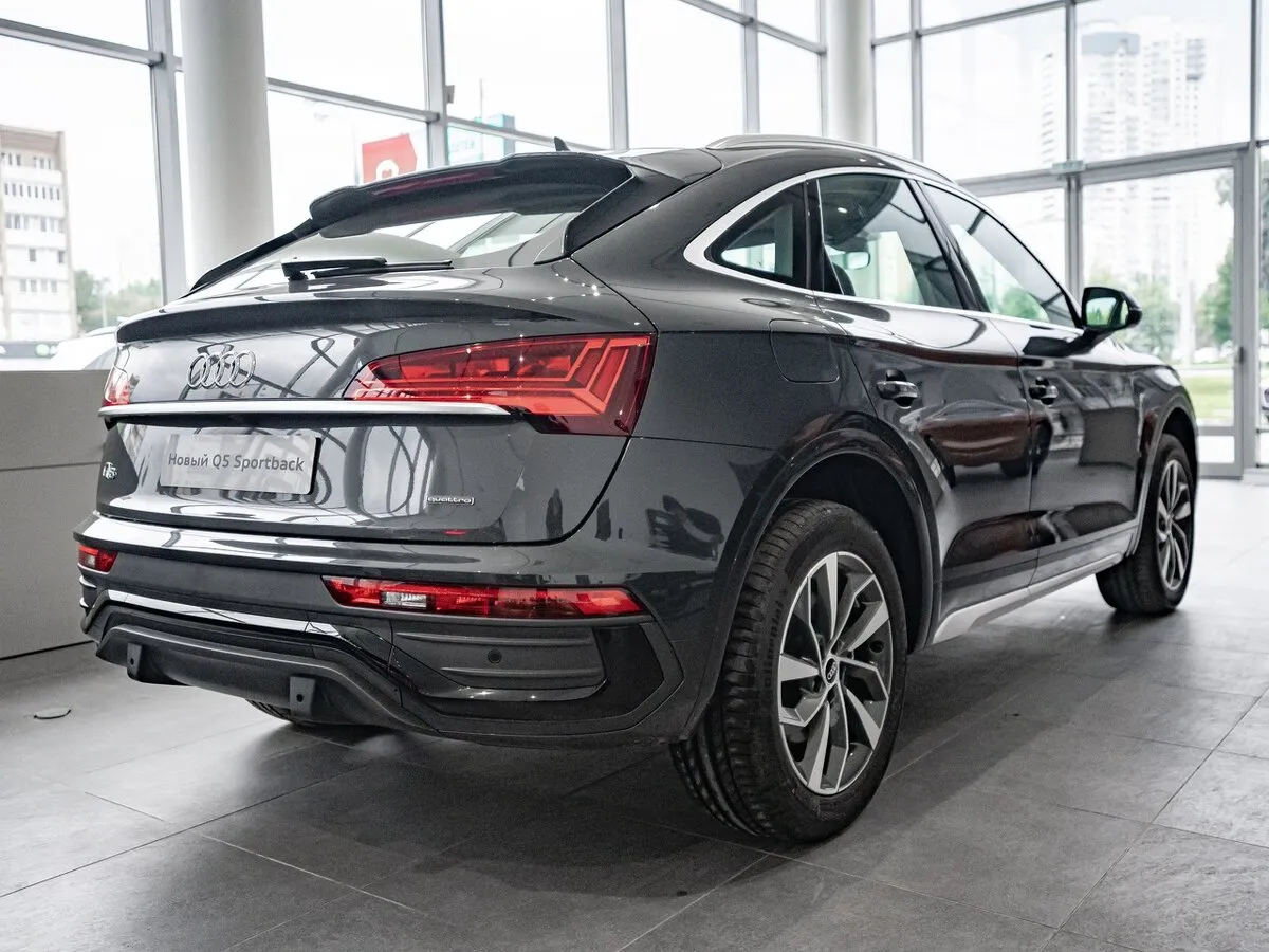Check price and buy New Audi Q5 Sportback 45 TFSI (FY) For Sale