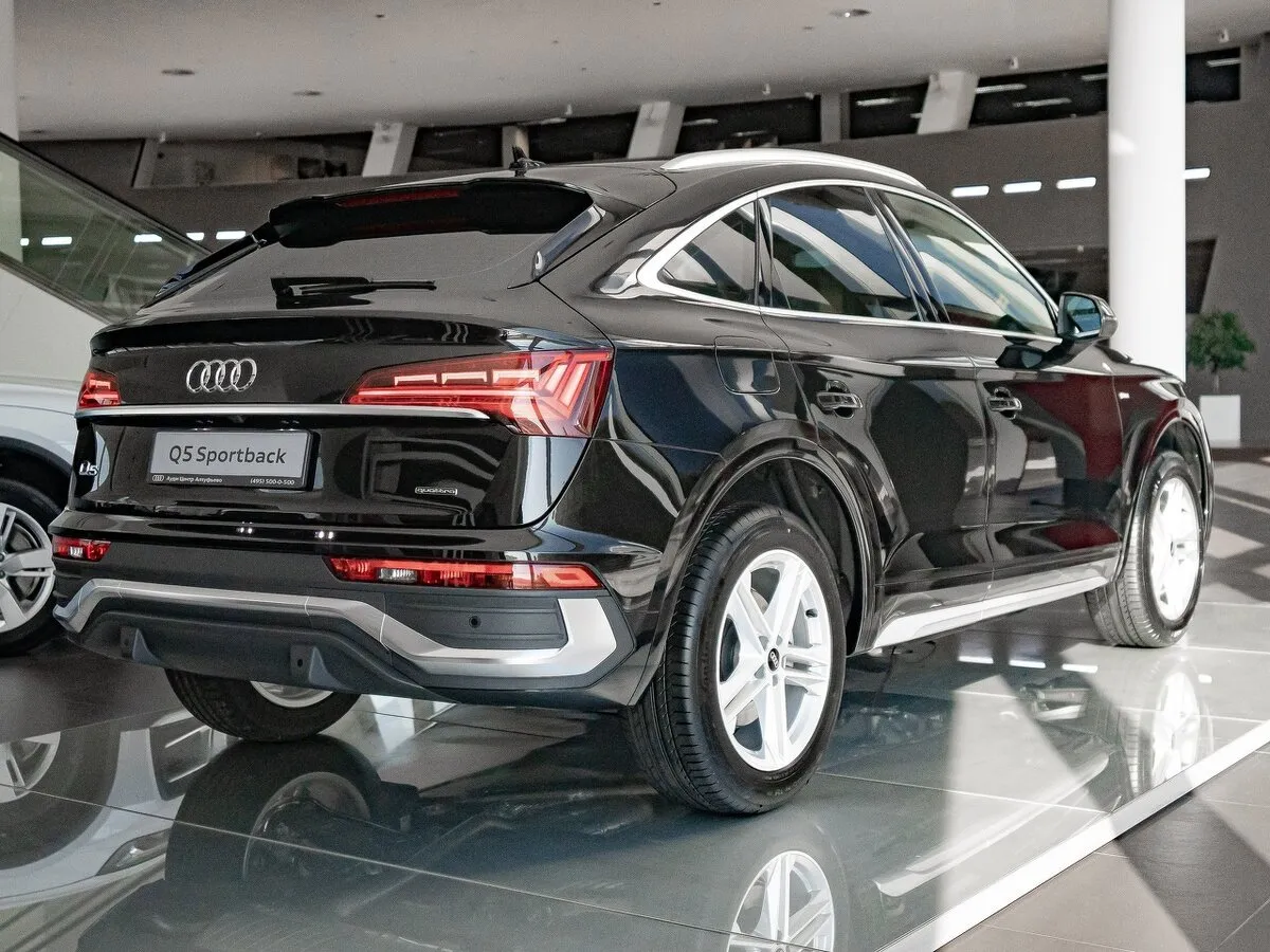 Check price and buy New Audi Q5 Sportback 45 TFSI (FY) For Sale