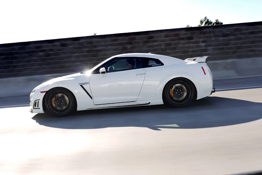 Check our price and buy Wald Black Bison body kit for Nissan GT-R !