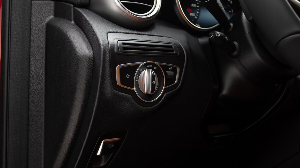 Check price and buy New Mercedes-Benz GLC Coupe 300 (C253) Restyling For Sale