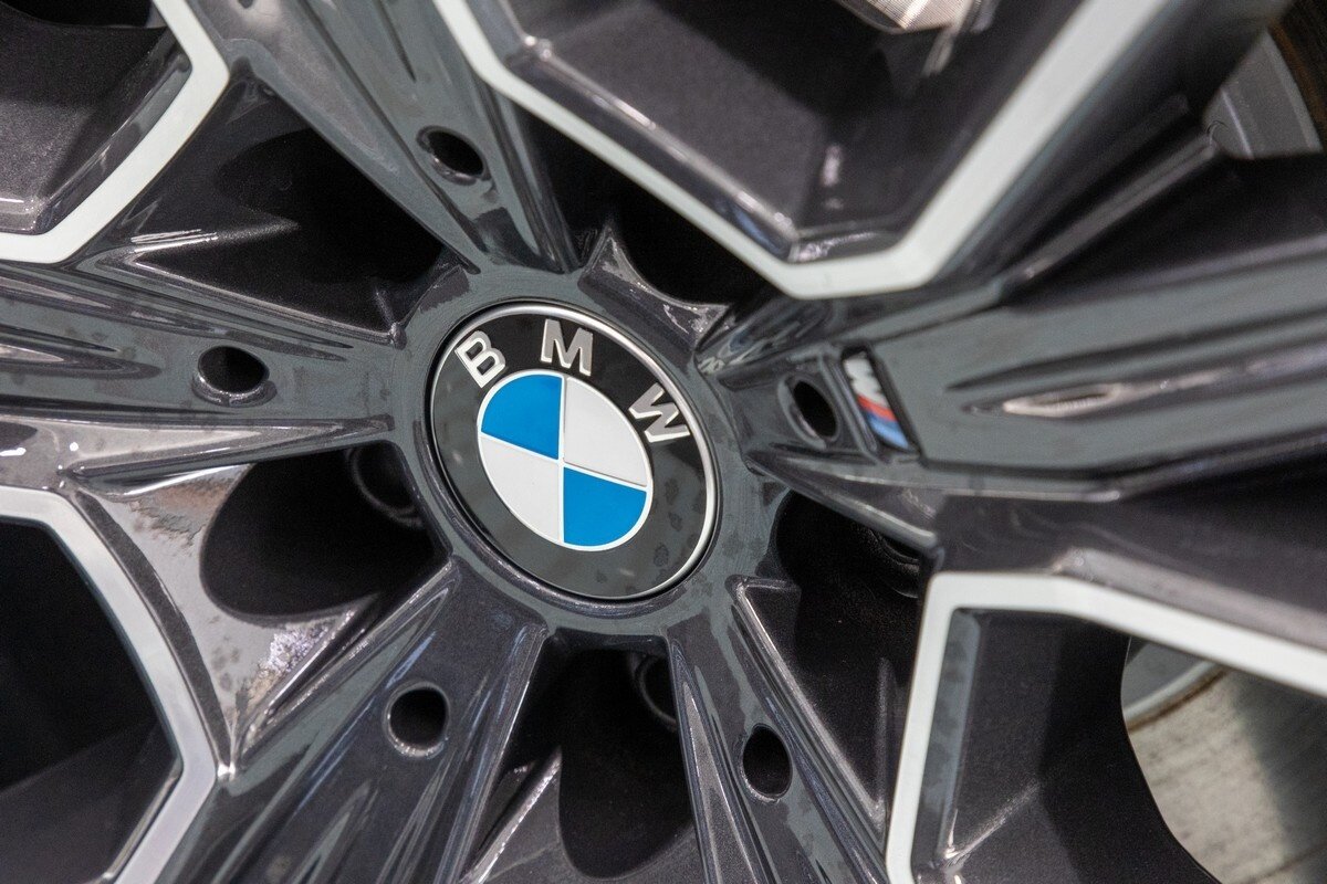 Check price and buy New BMW 7 series Long 740Ld xDrive (G11/G12) Restyling For Sale