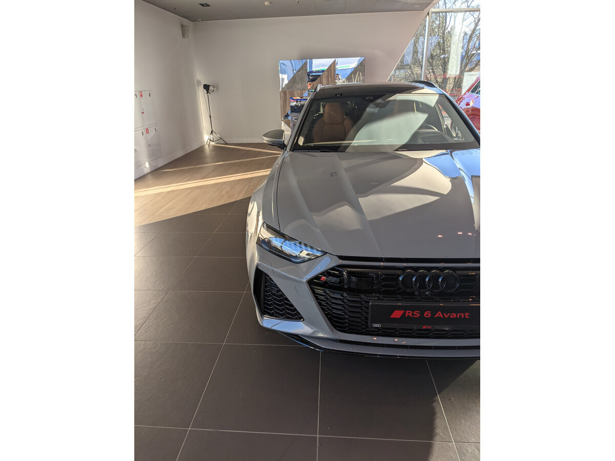 Buy New Audi RS 6 (C8)