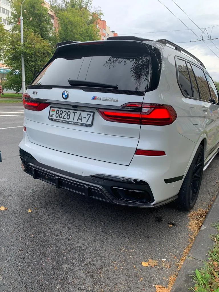 Check our price and buy Renegade Design body kit for BMW X7 G07