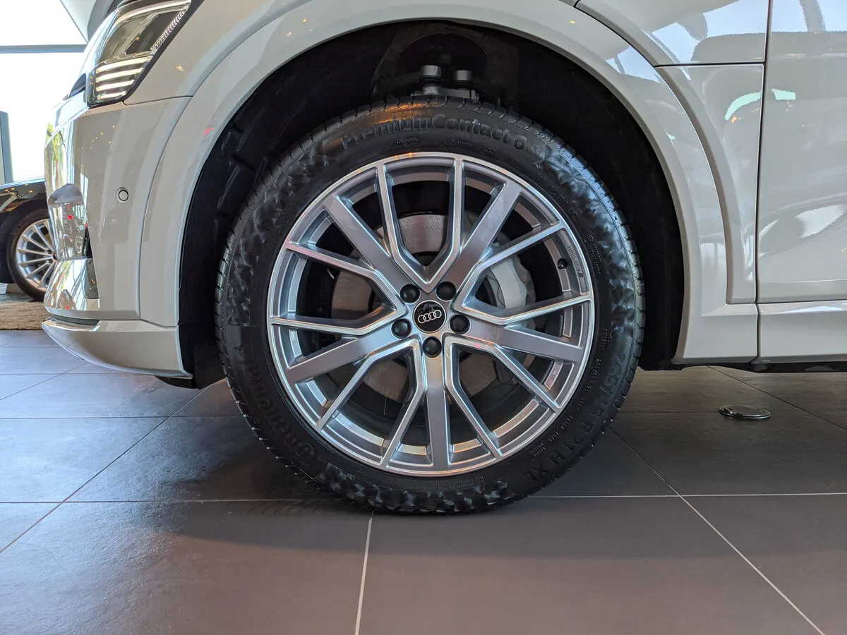 Buy New Audi E-Tron 55