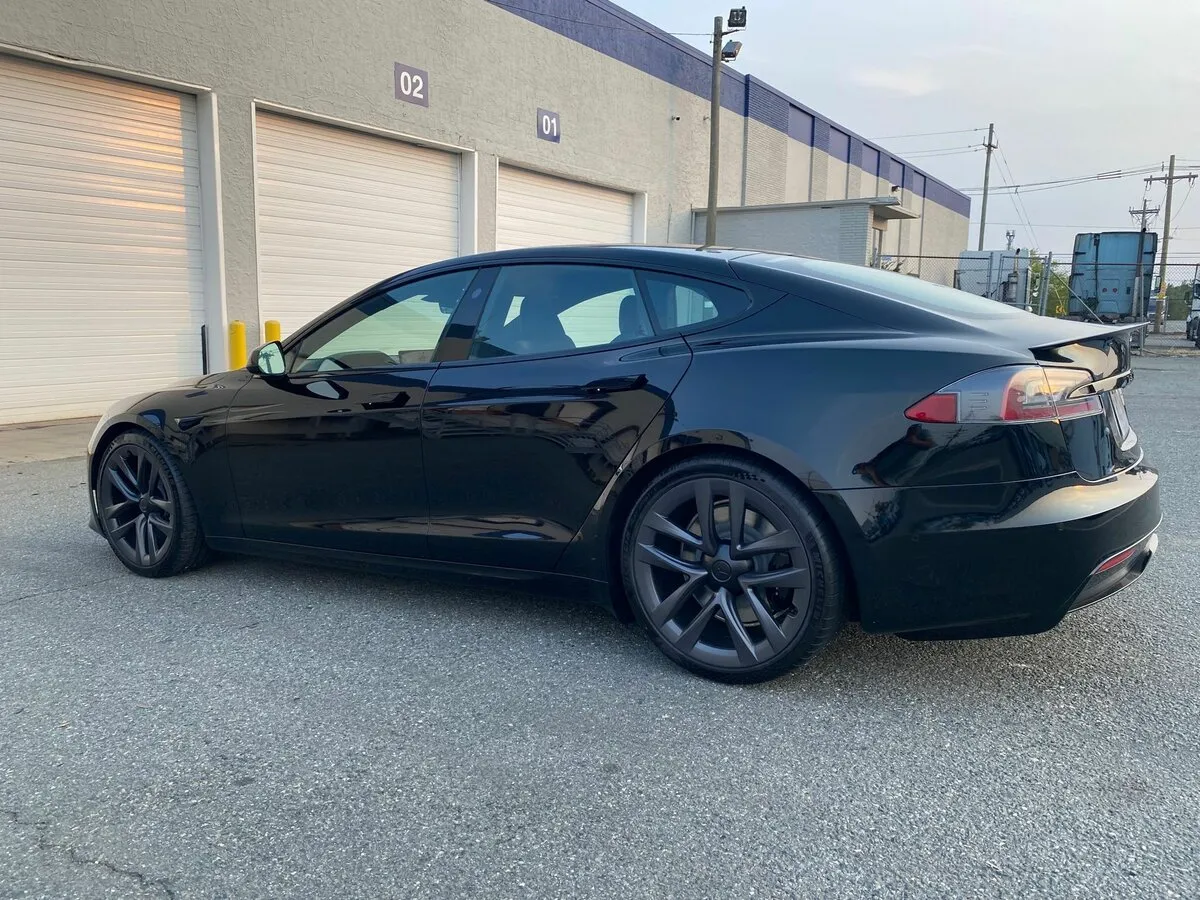 Check price and buy New Tesla Model S Plaid Restyling 2 For Sale