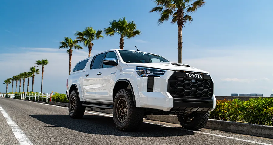 Check our price and buy Double Eight body kit for Toyota Hilux 125 Tundra Face!