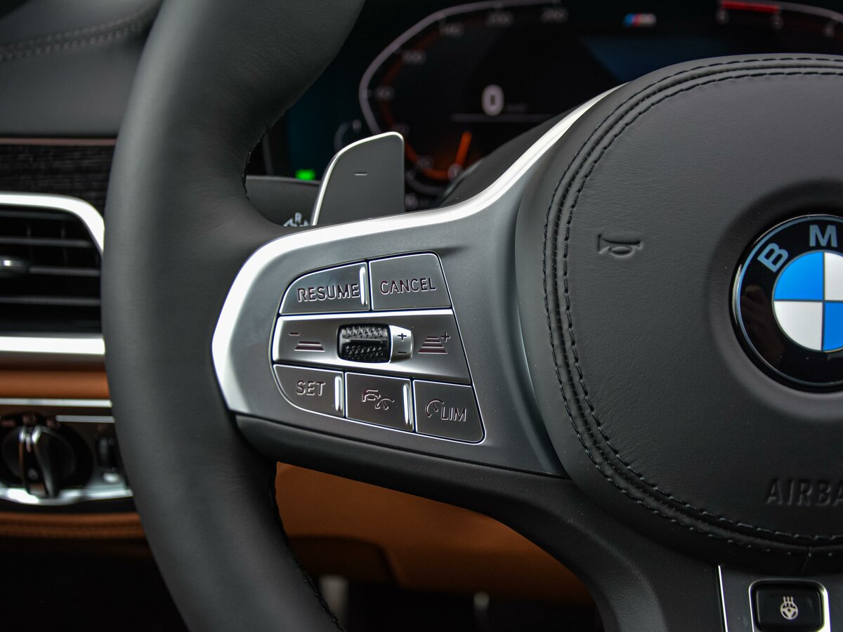 Check price and buy New BMW 7 series 730d xDrive (G11/G12) Restyling For Sale