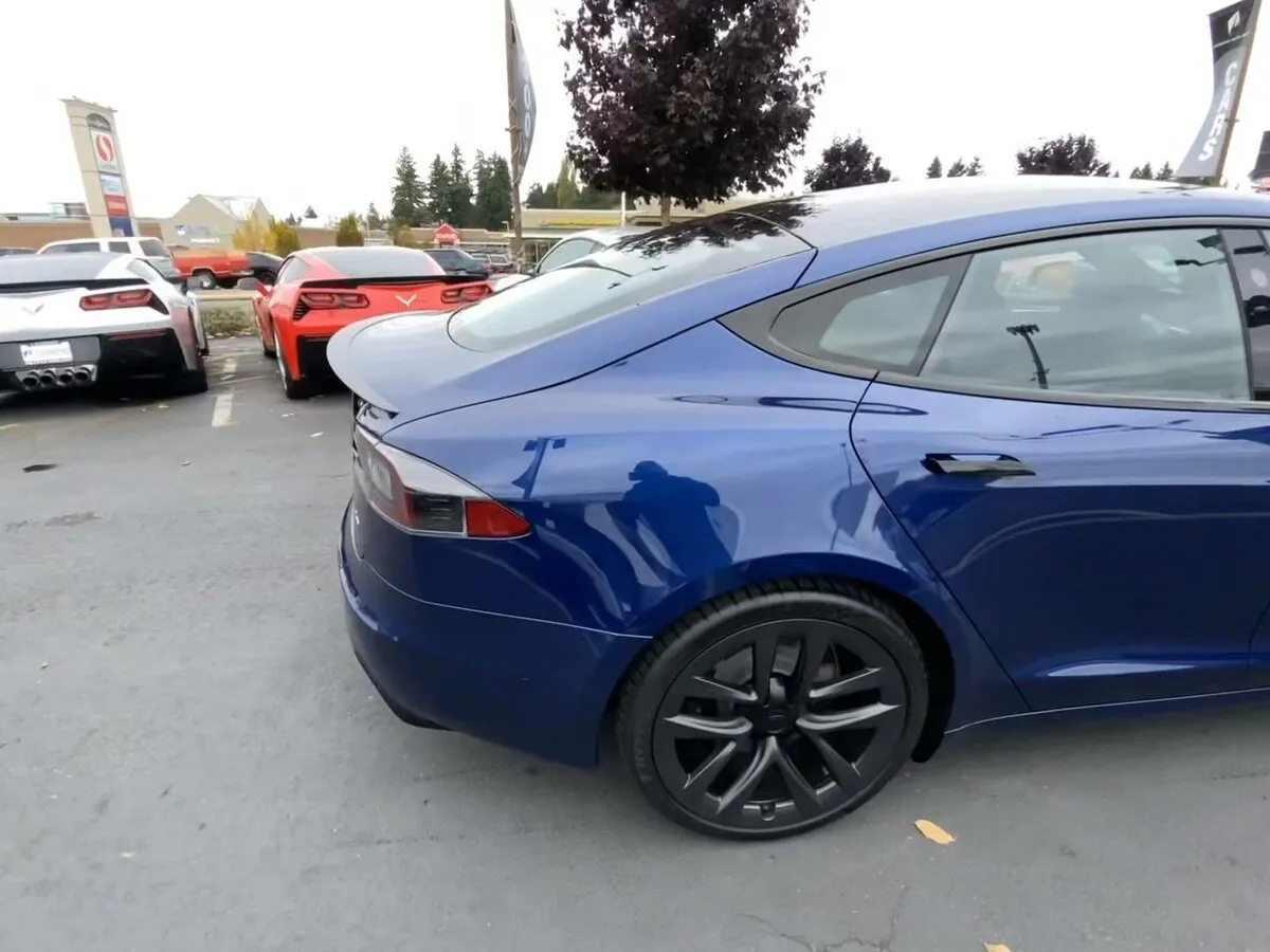 Check price and buy New Tesla Model S Plaid Restyling 2 For Sale