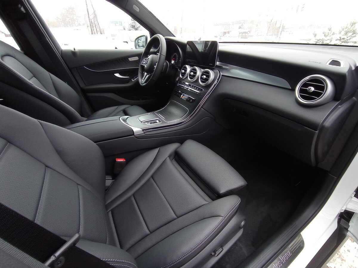 Check price and buy New Mercedes-Benz GLC 200 (X253) Restyling For Sale