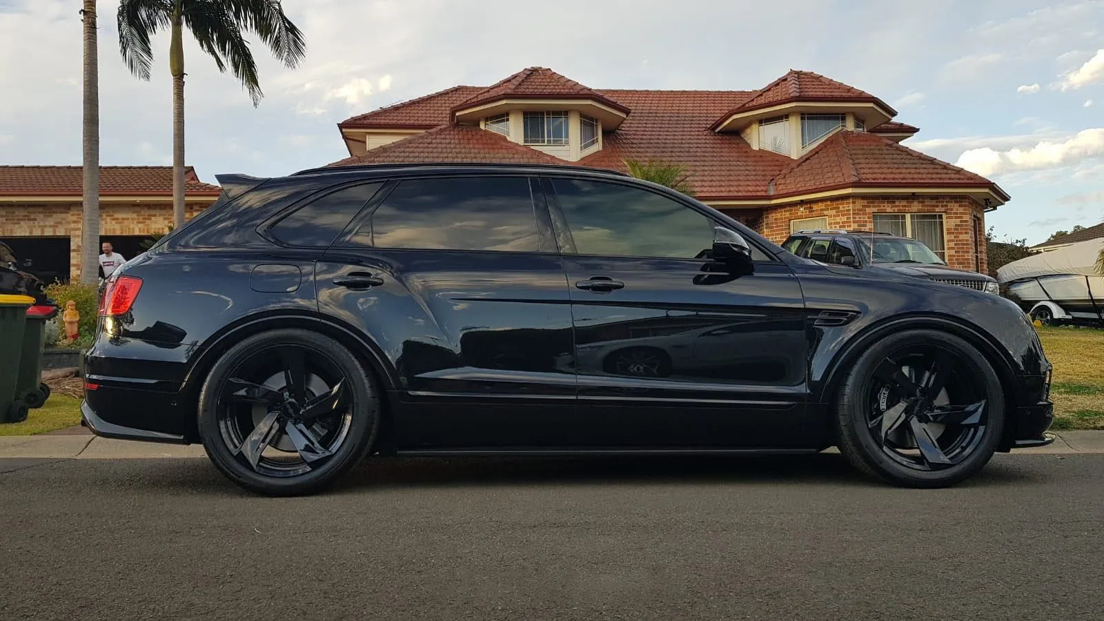 Check price and buy Carbon Fiber Body kit set for Bentley Bentayga