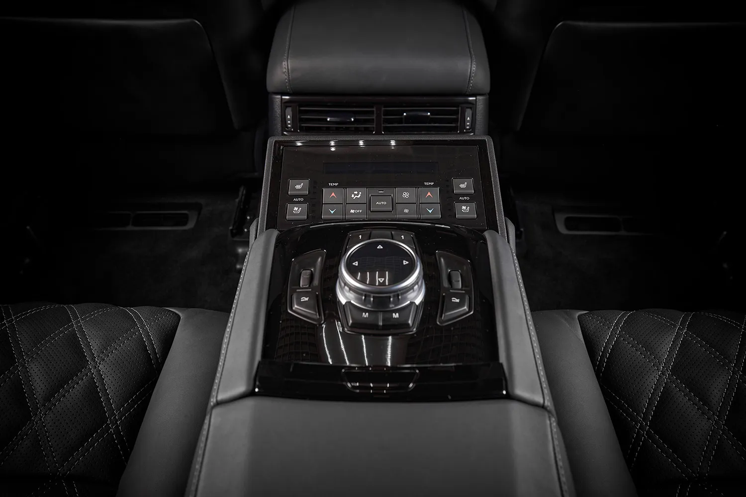 Check price and buy Carat seats set for Lexus LX