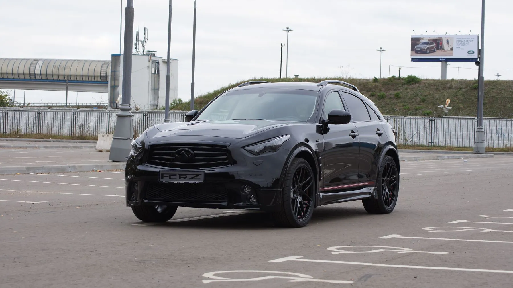 Check our price and buy Ferz Design Body kit for Infiniti QX70!
