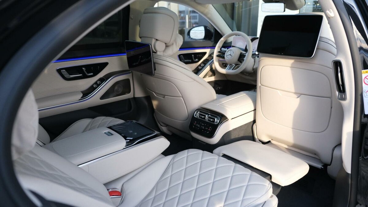 Check price and buy New Mercedes-Benz S-Class 350 d Long 4MATIC (W223) For Sale