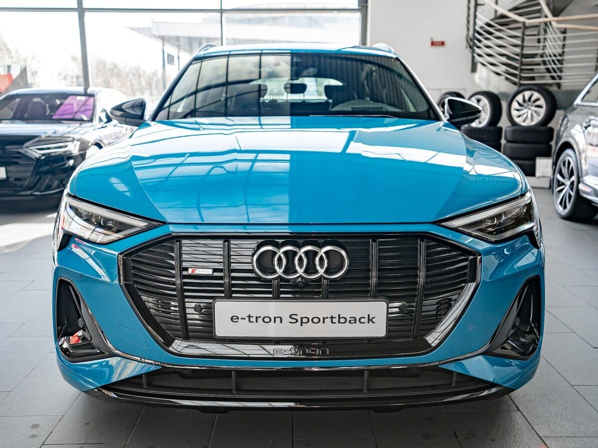 Buy New Audi e-tron Sportback 55