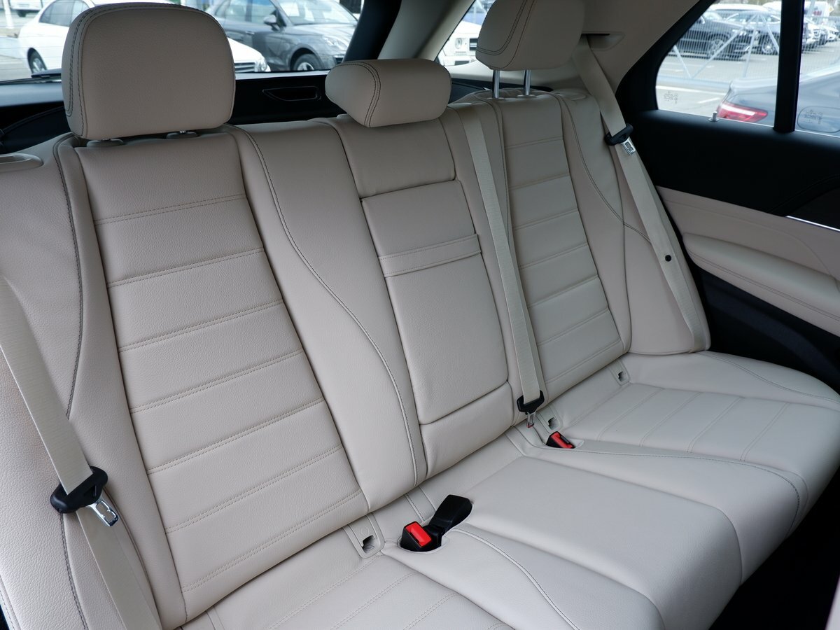 Check price and buy New Mercedes-Benz GLE 300 d (V167) For Sale