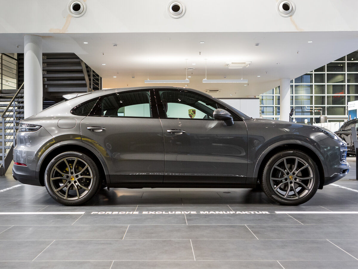 Check price and buy New Porsche Cayenne Coupé For Sale