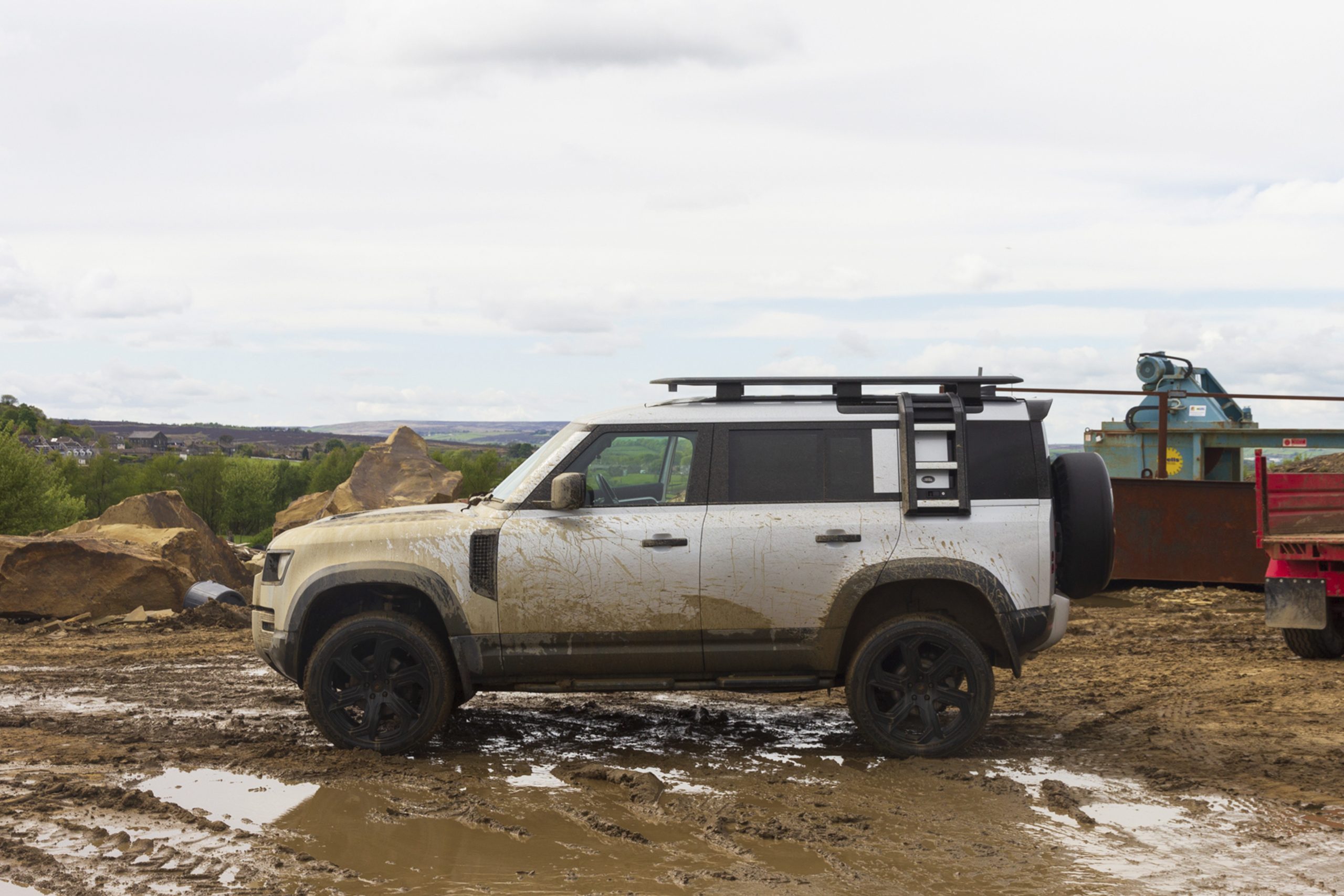 Basic Expedition body kit for Land Rover Defender