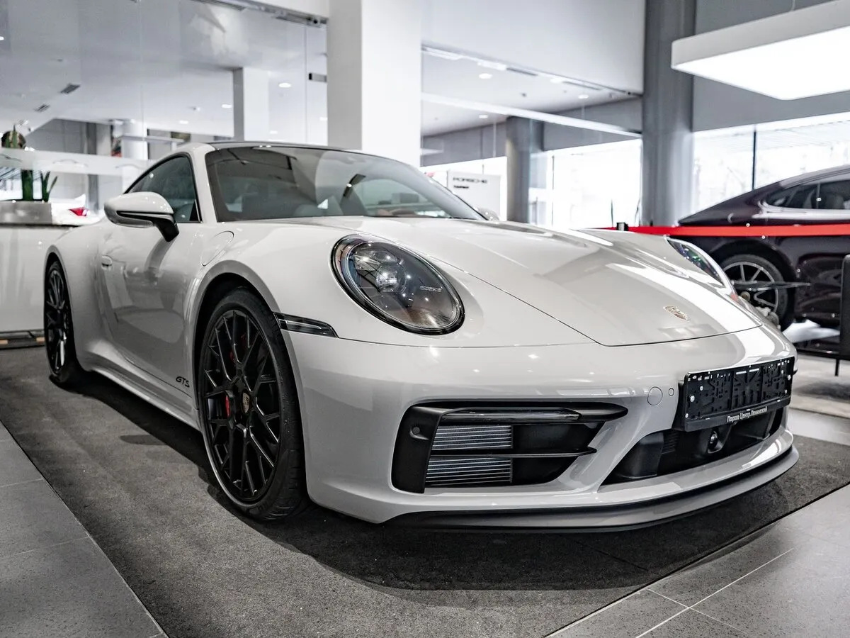 Check price and buy New Porsche 911 Carrera 4 GTS (992) For Sale