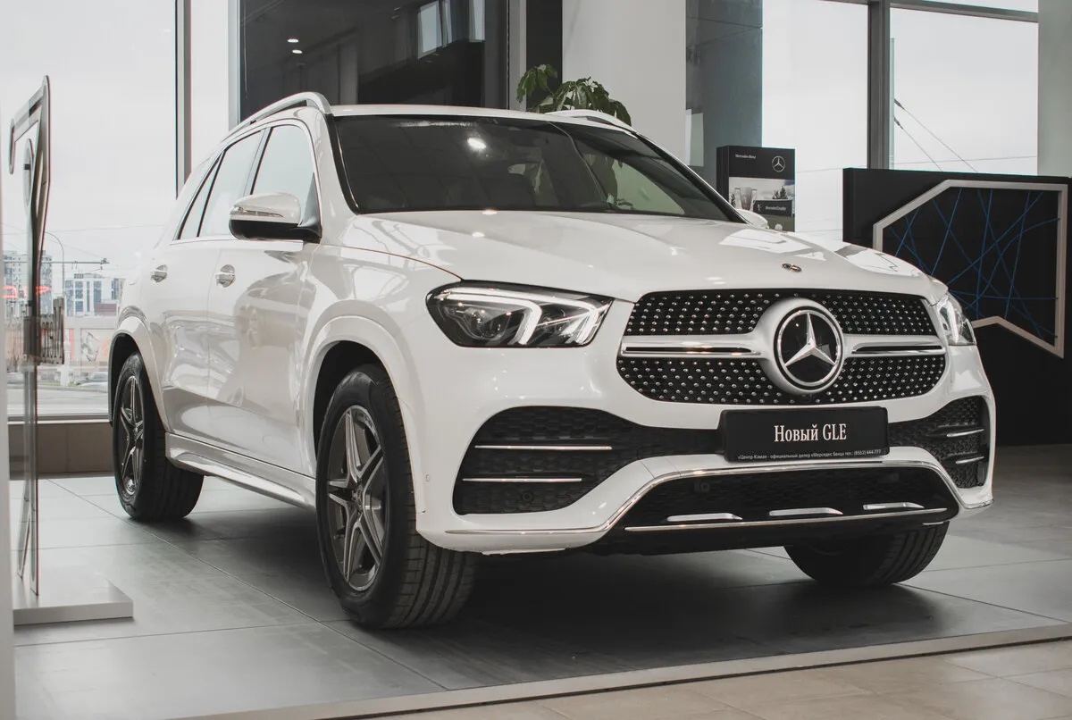 Check price and buy New Mercedes-Benz GLE 400 d (V167) For Sale