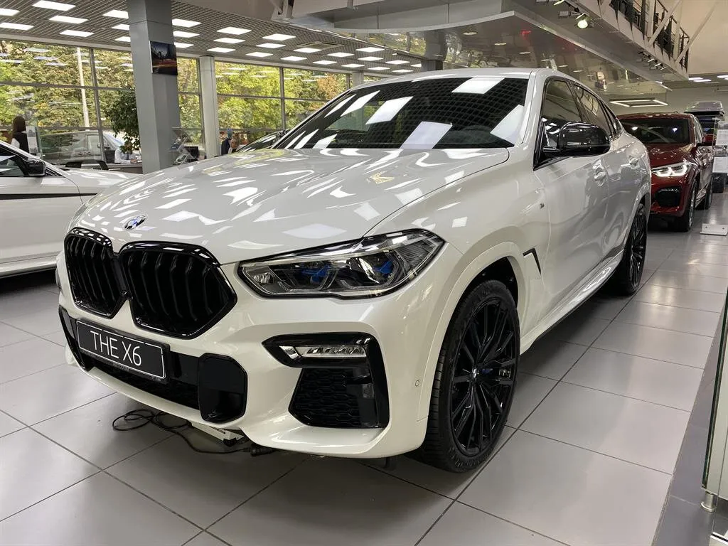 Buy New BMW X6 M50d (G06)