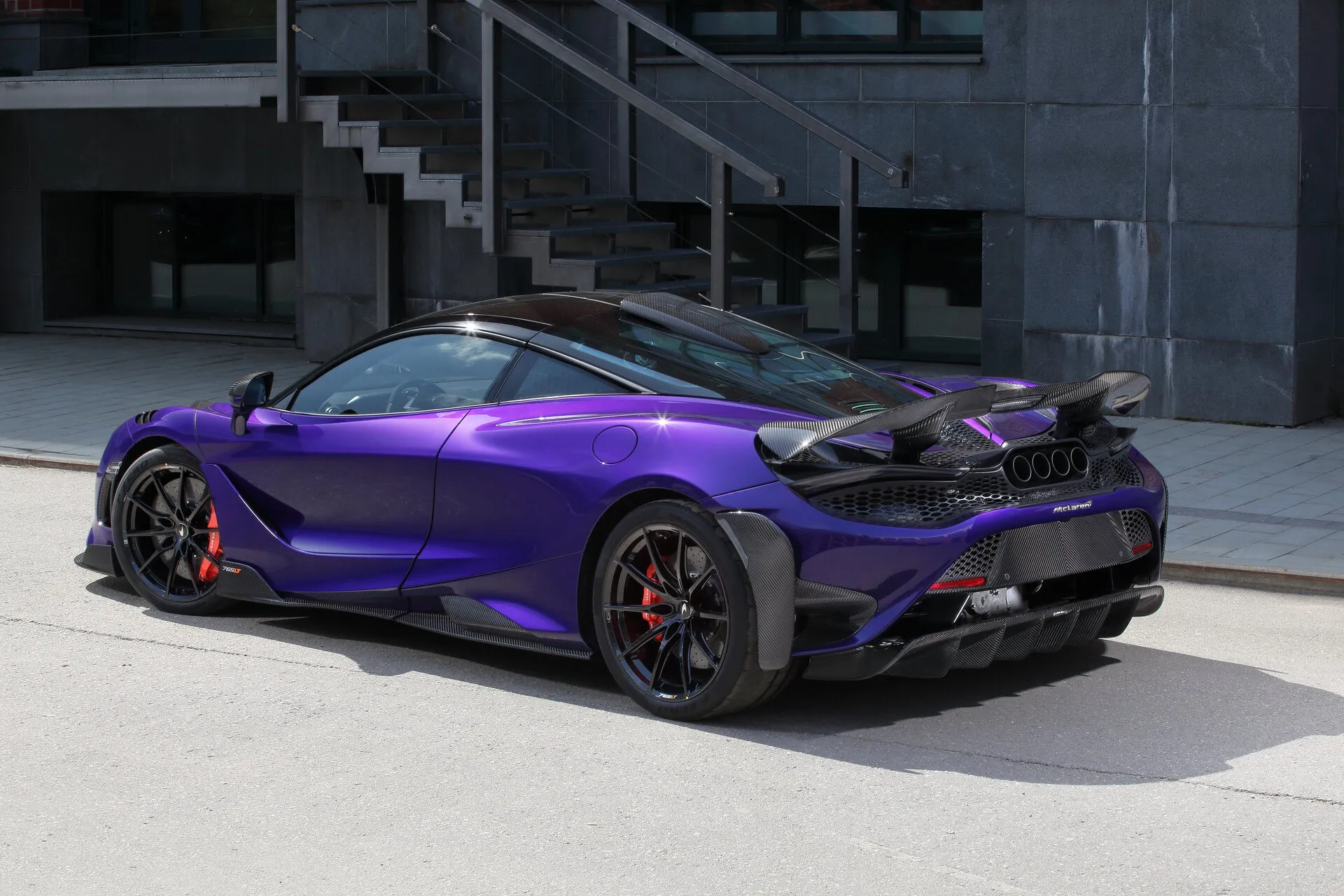 Check our price and buy Topcar Design body kit for McLaren 765 LT Coupe Carbon Edition!