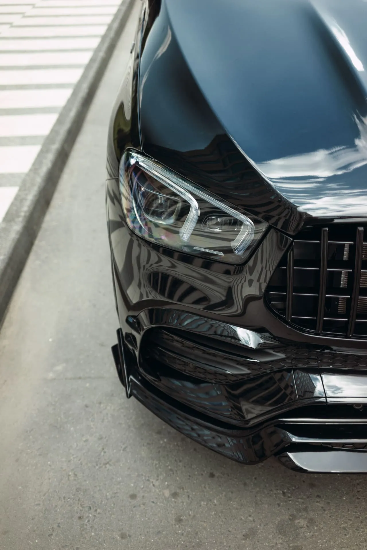 Check price and buy Renegade Design body kit for  Mercedes-Benz GLE V167