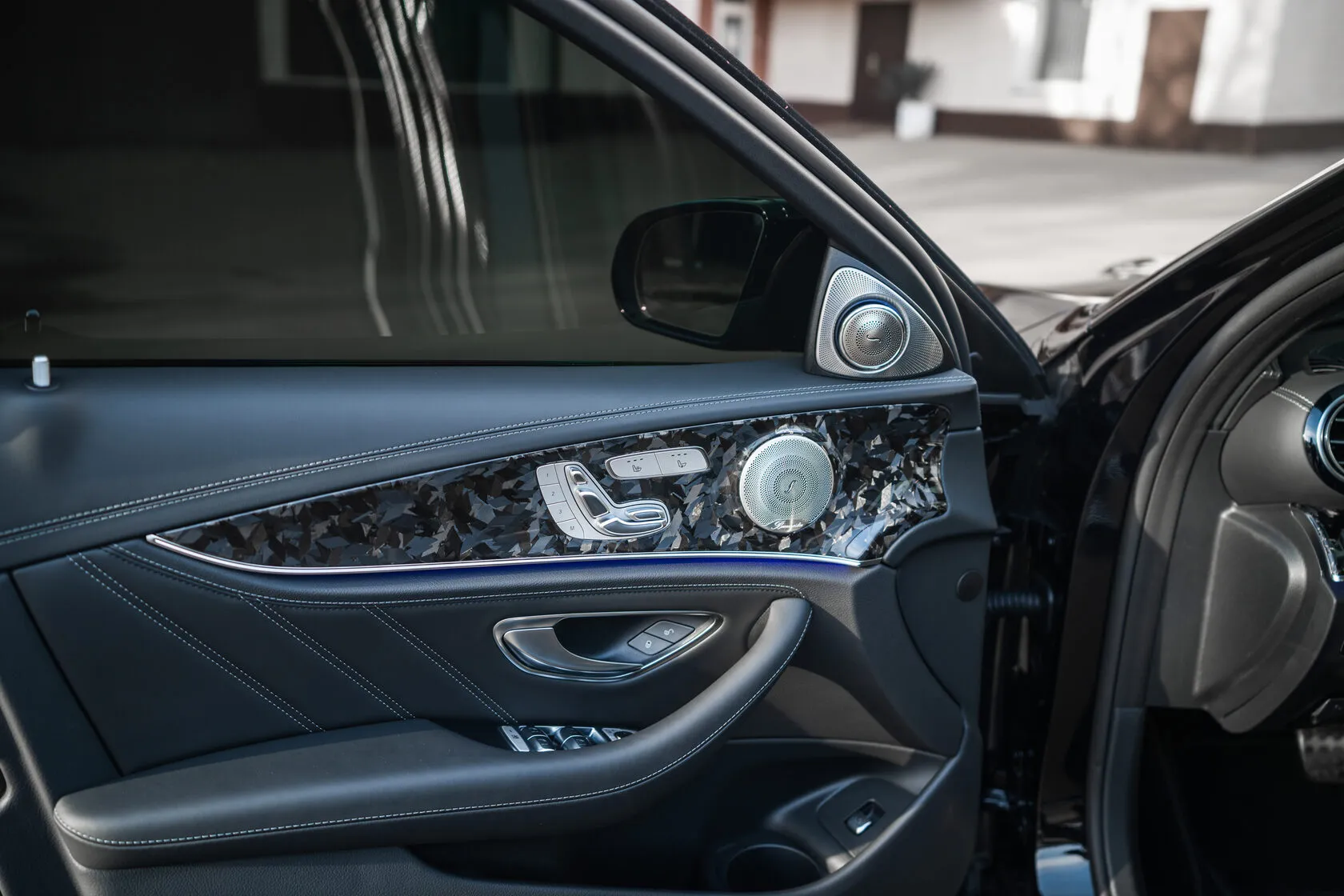LHD Interior panels Forged Carbon for Mercedes E-class AMG W213 E63 AMG Restyling