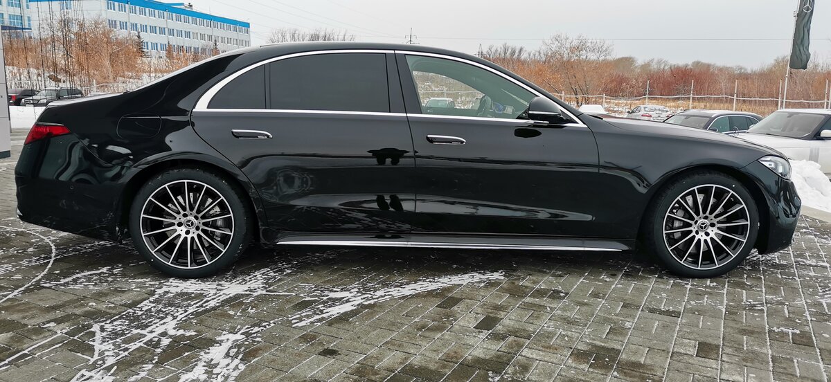 Check price and buy New Mercedes-Benz S-Class 580 Long 4MATIC (W223) For Sale