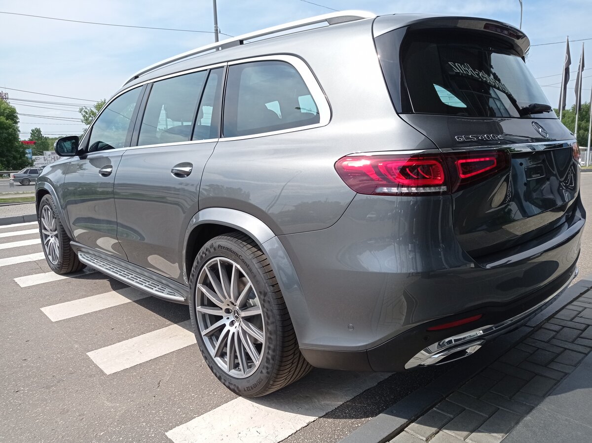 Check price and buy New Mercedes-Benz GLS 400 d (X167) For Sale