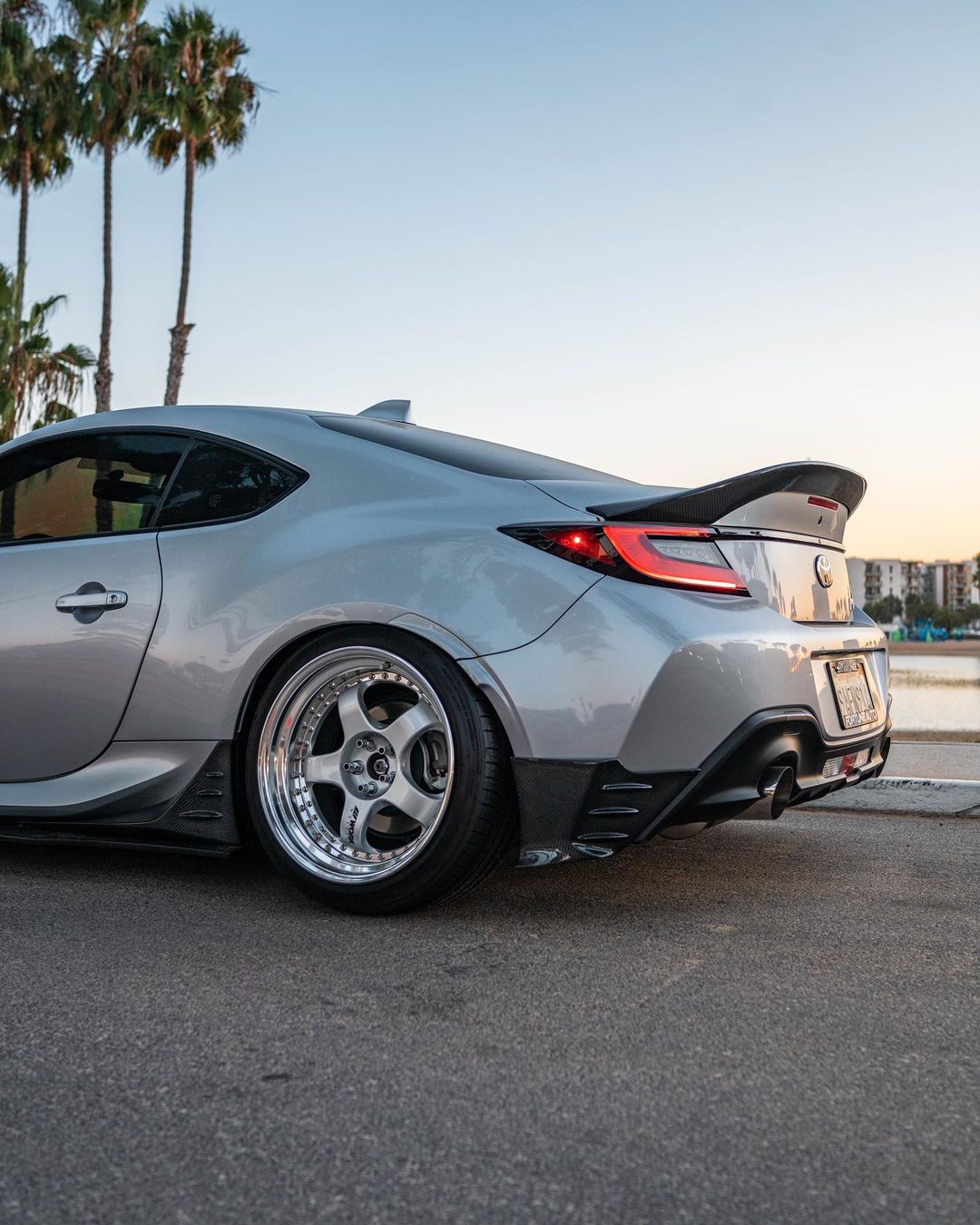 Check our price and buy Street hunter widebody kit for Toyota BRZ/GR86!