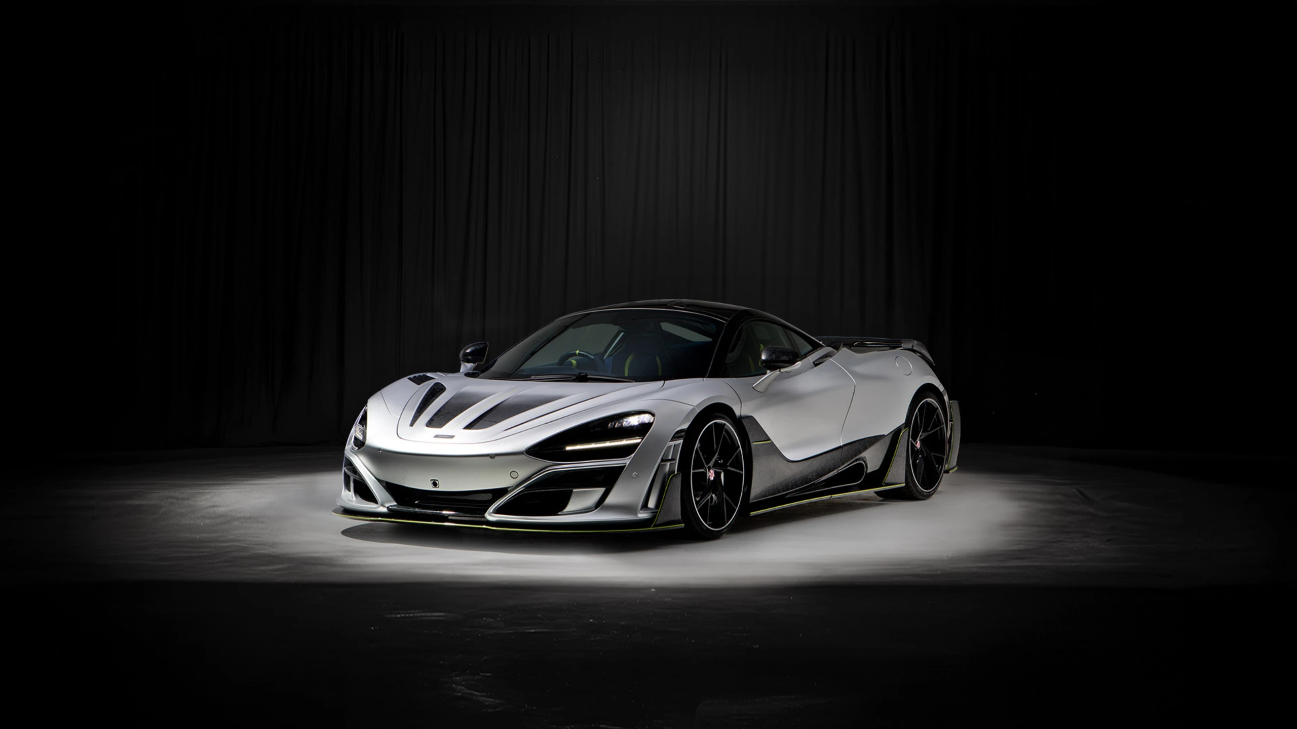 Mansory McLaren 720S front