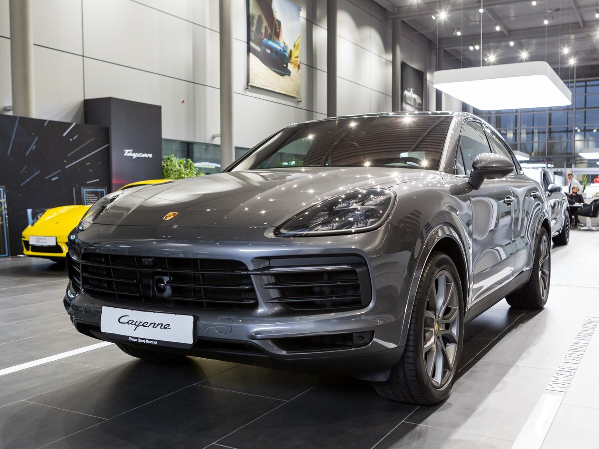 Check price and buy New Porsche Cayenne Coupé For Sale