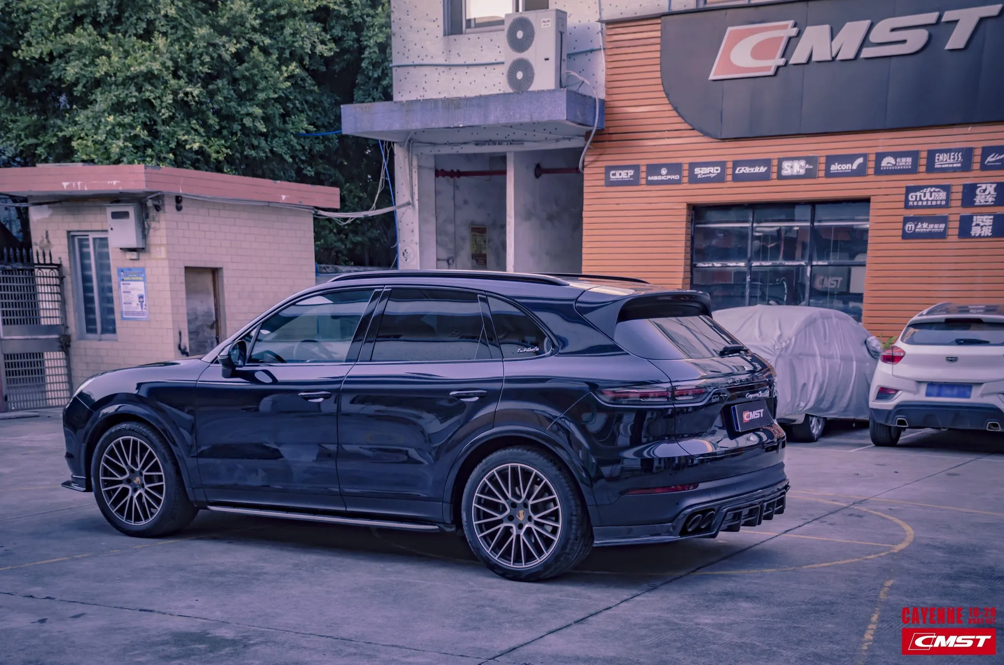 Check our price and buy CMST Carbon Fiber Body Kit set Style for Porsche Cayenne 9Y0