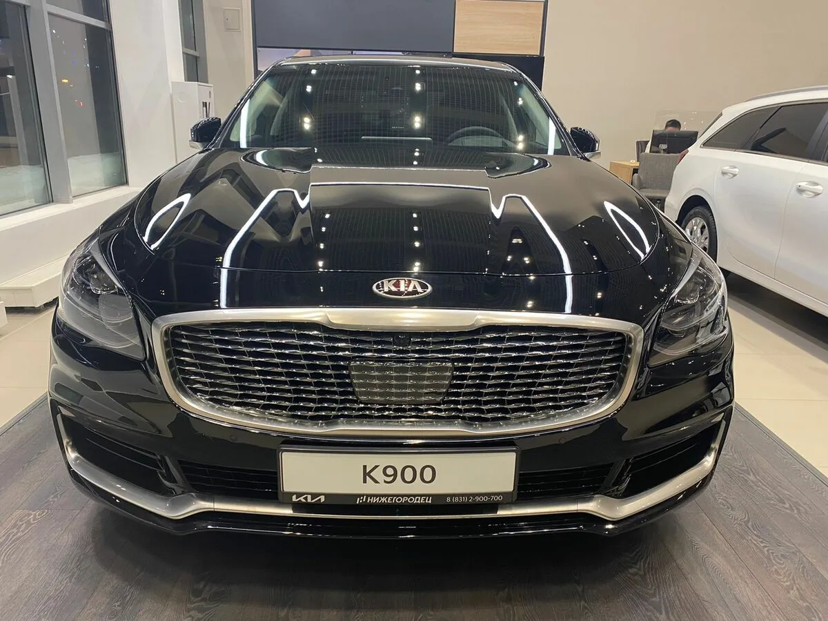 Check price and buy New Kia K900 For Sale
