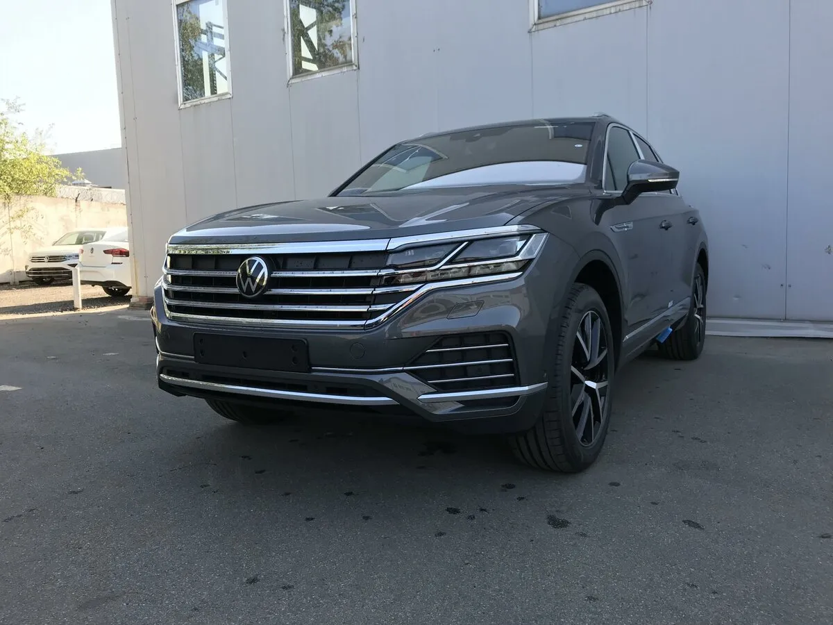 Check price and buy New Volkswagen Touareg For Sale