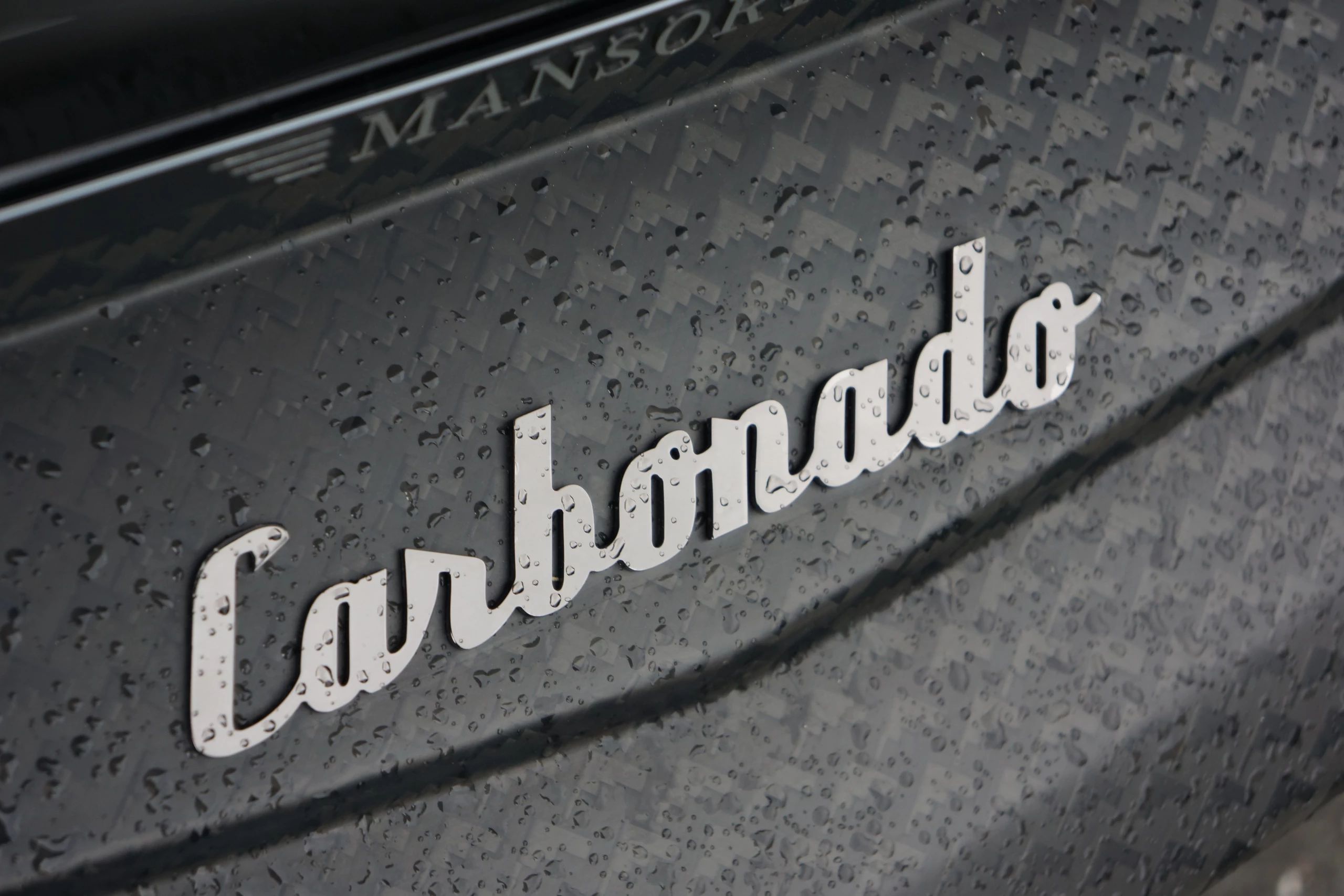 Check our price and buy Mansory Carbon Fiber Body kit set for Lamborghini Aventador Carbonado