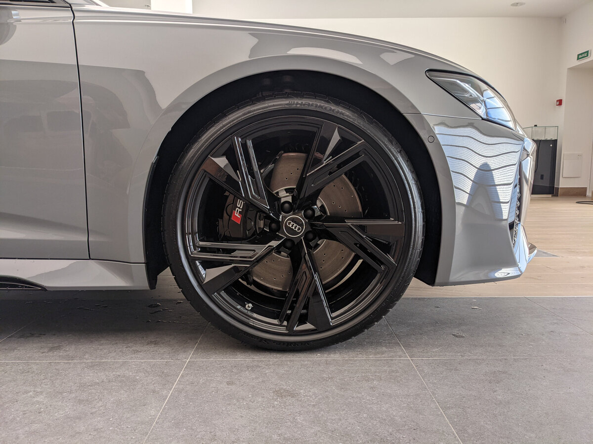 Buy New Audi RS 6 (C8)