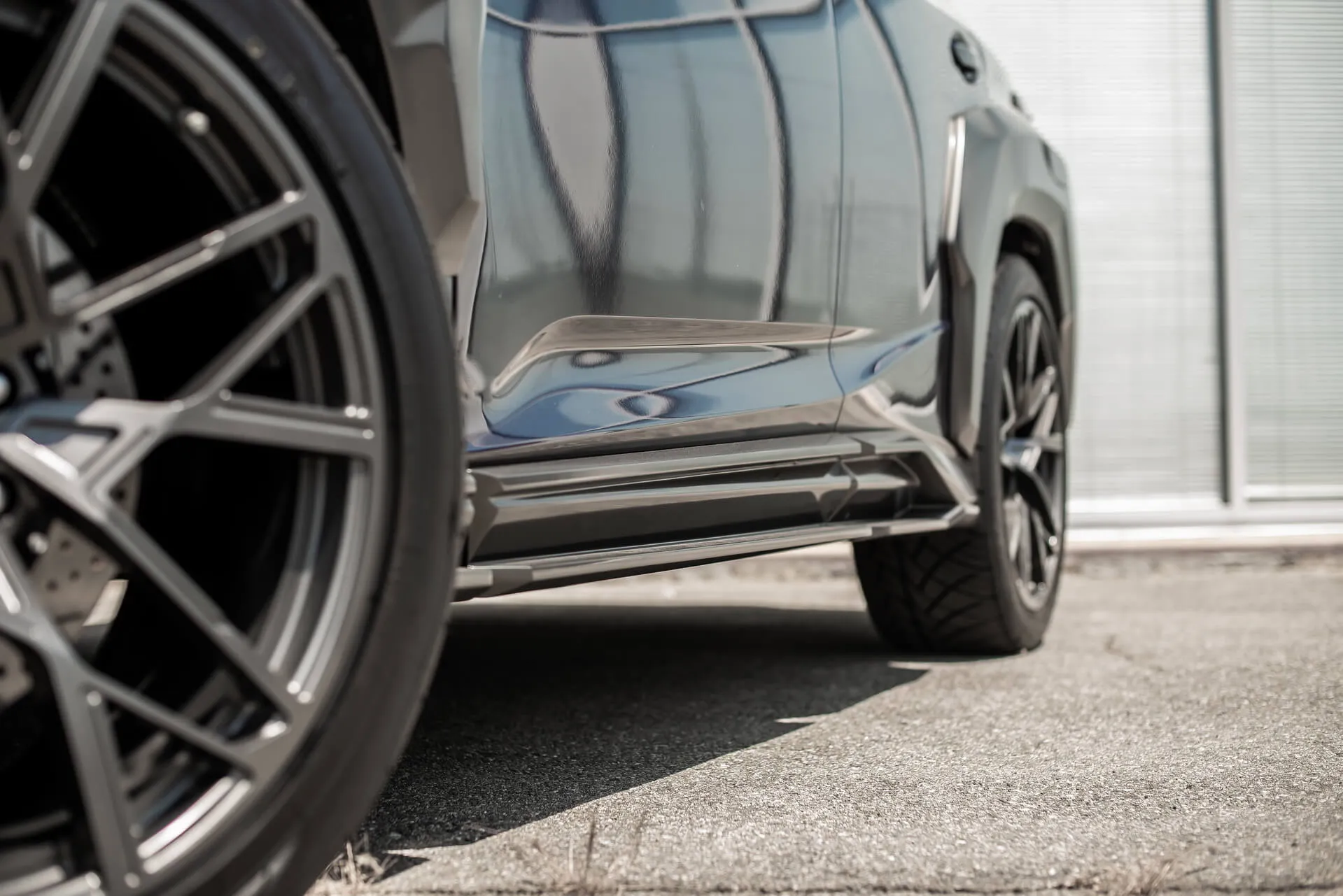 Check our price and buy an SCL Performance body kit for Lexus RX Goemon!
