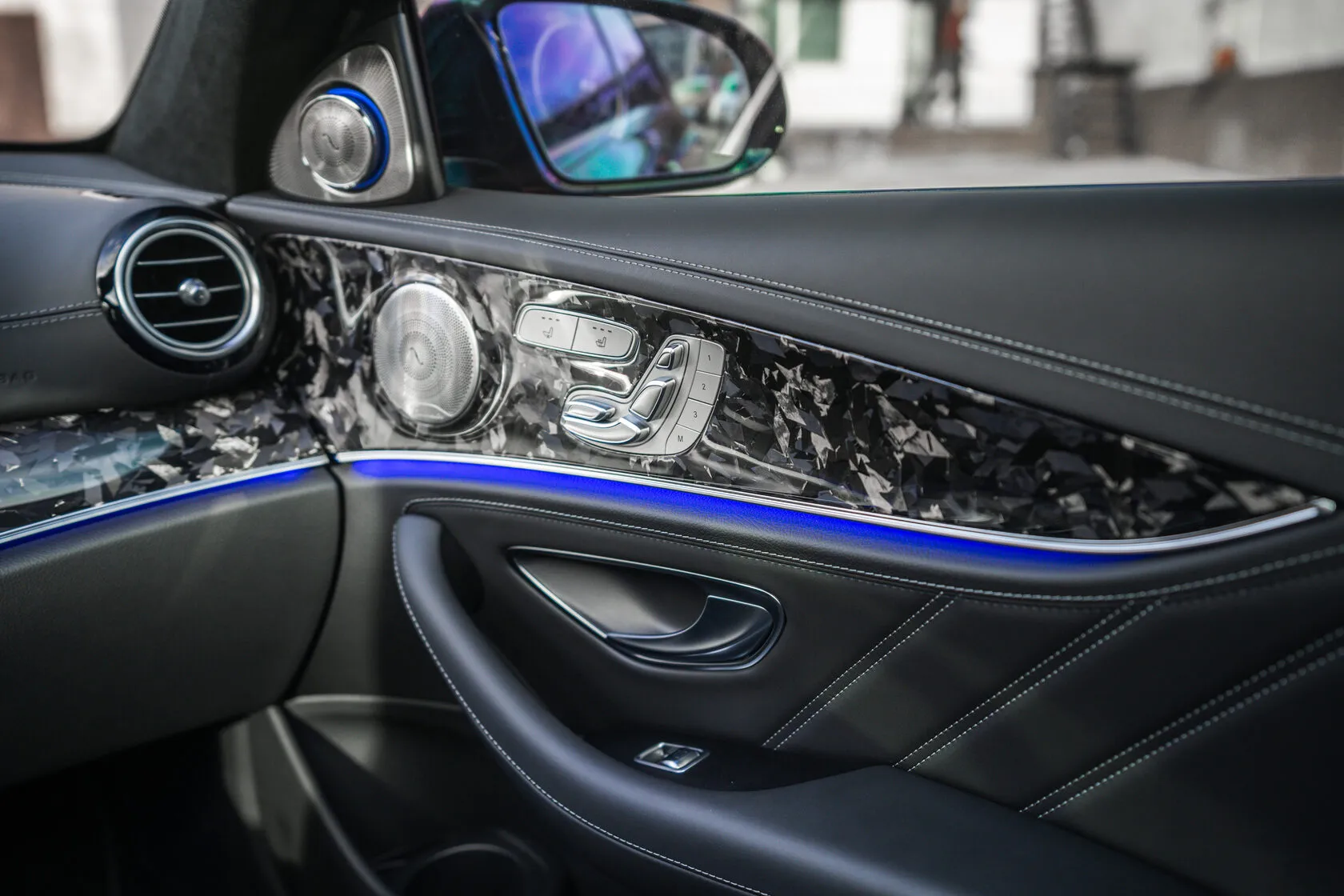 LHD Interior panels Forged Carbon for Mercedes E-class AMG W213 E63 AMG Restyling