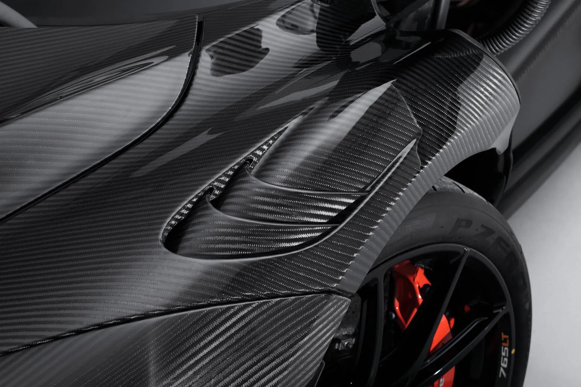 Check our price and buy Topcar Design body kit for McLaren 765 LT Coupe Carbon Edition!