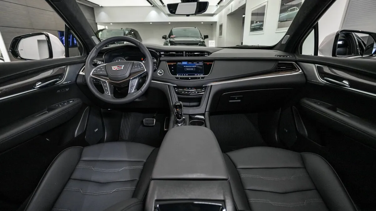 Check price and buy New Cadillac XT5 Restyling For Sale