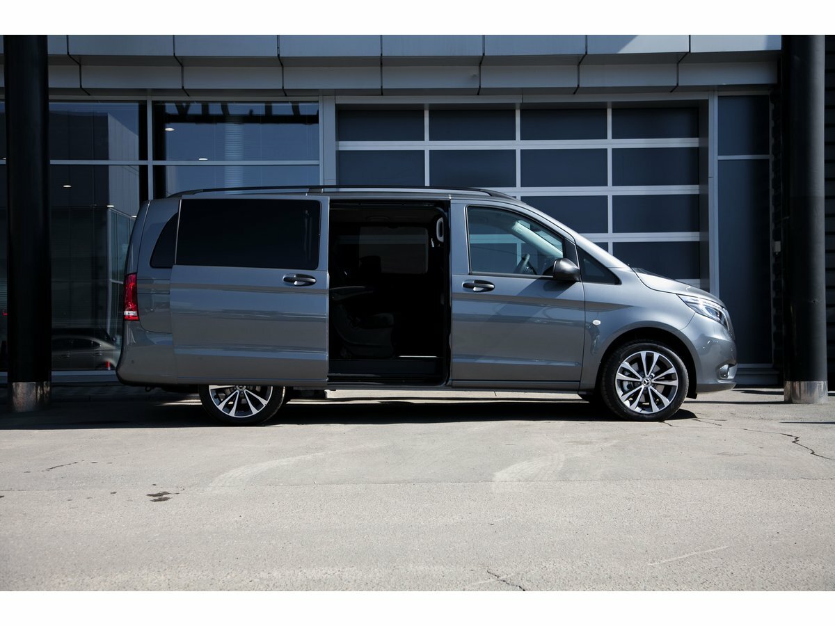 Check price and buy New Mercedes-Benz Vito 119 BlueTEC L2 (W447) For Sale