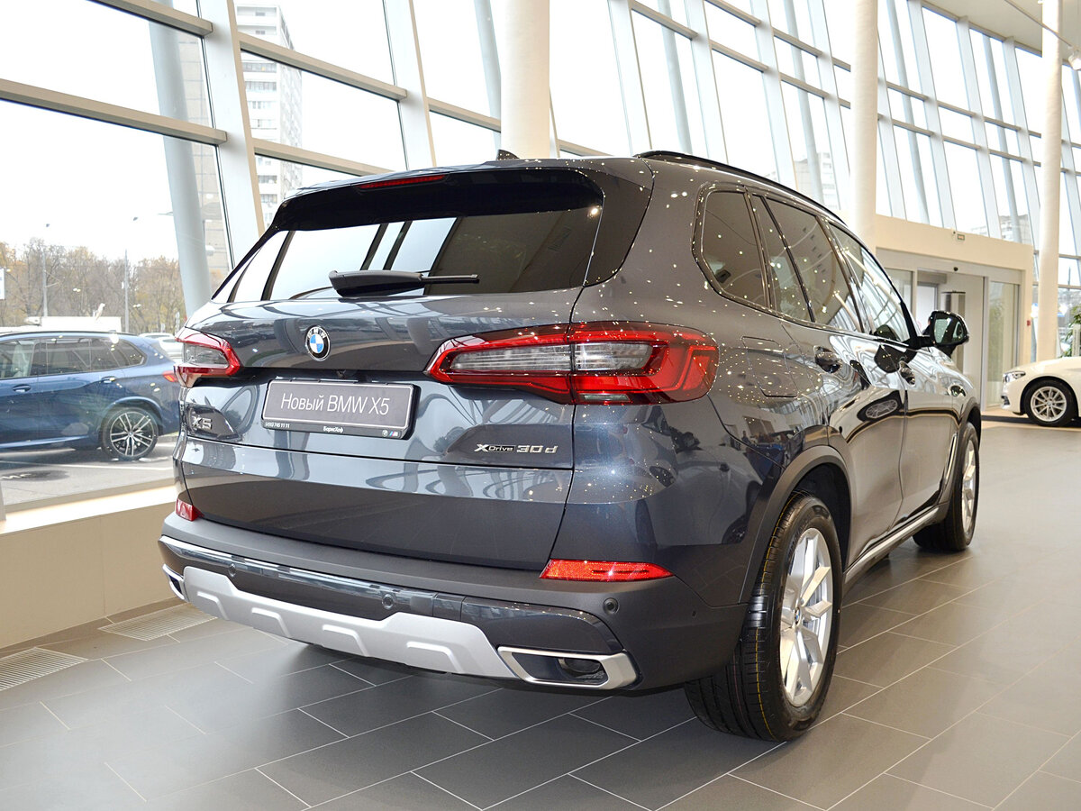 Check price and buy New BMW X5 30d (G05) For Sale