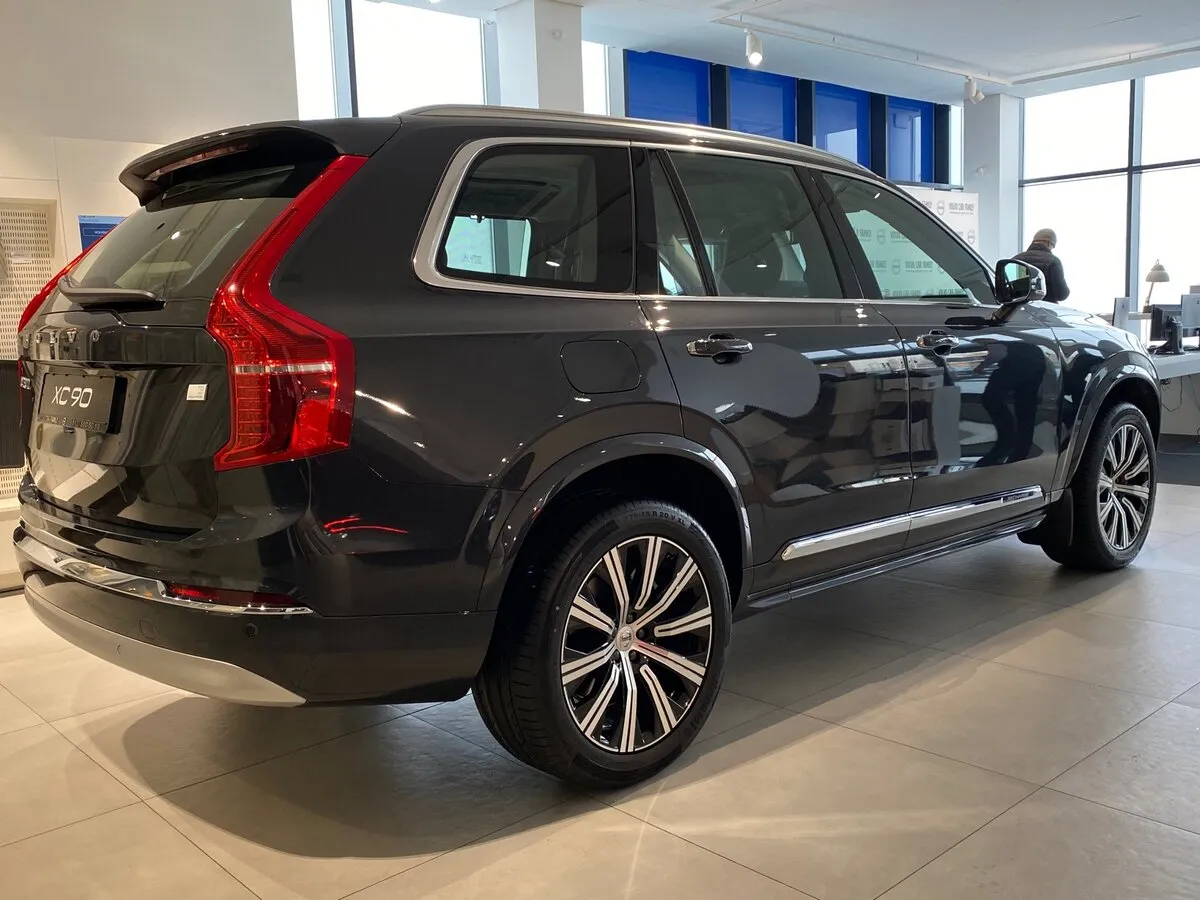 Check price and buy New Volvo XC90 Restyling For Sale