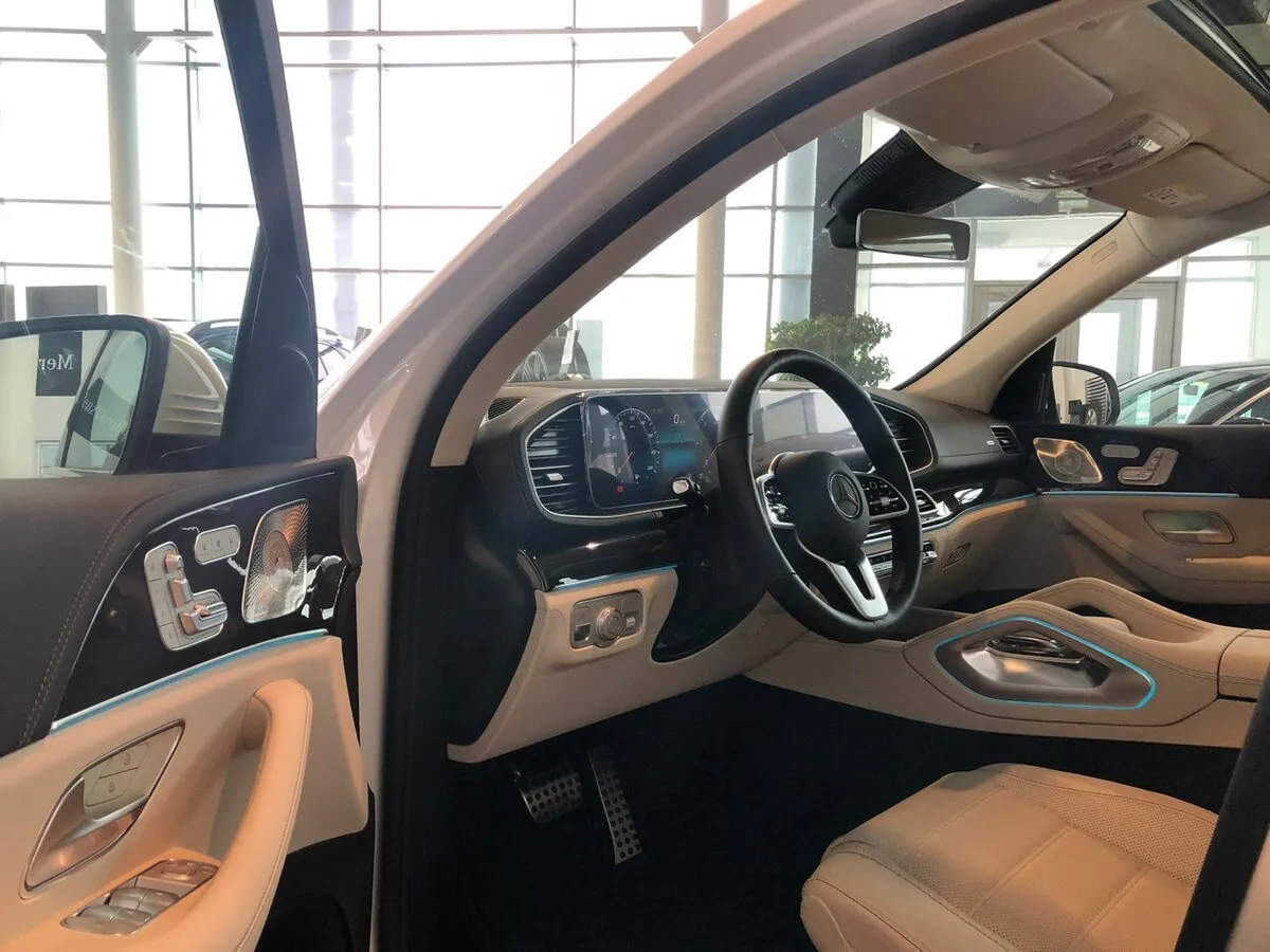 Check price and buy New Mercedes-Benz GLS 400 d (X167) For Sale