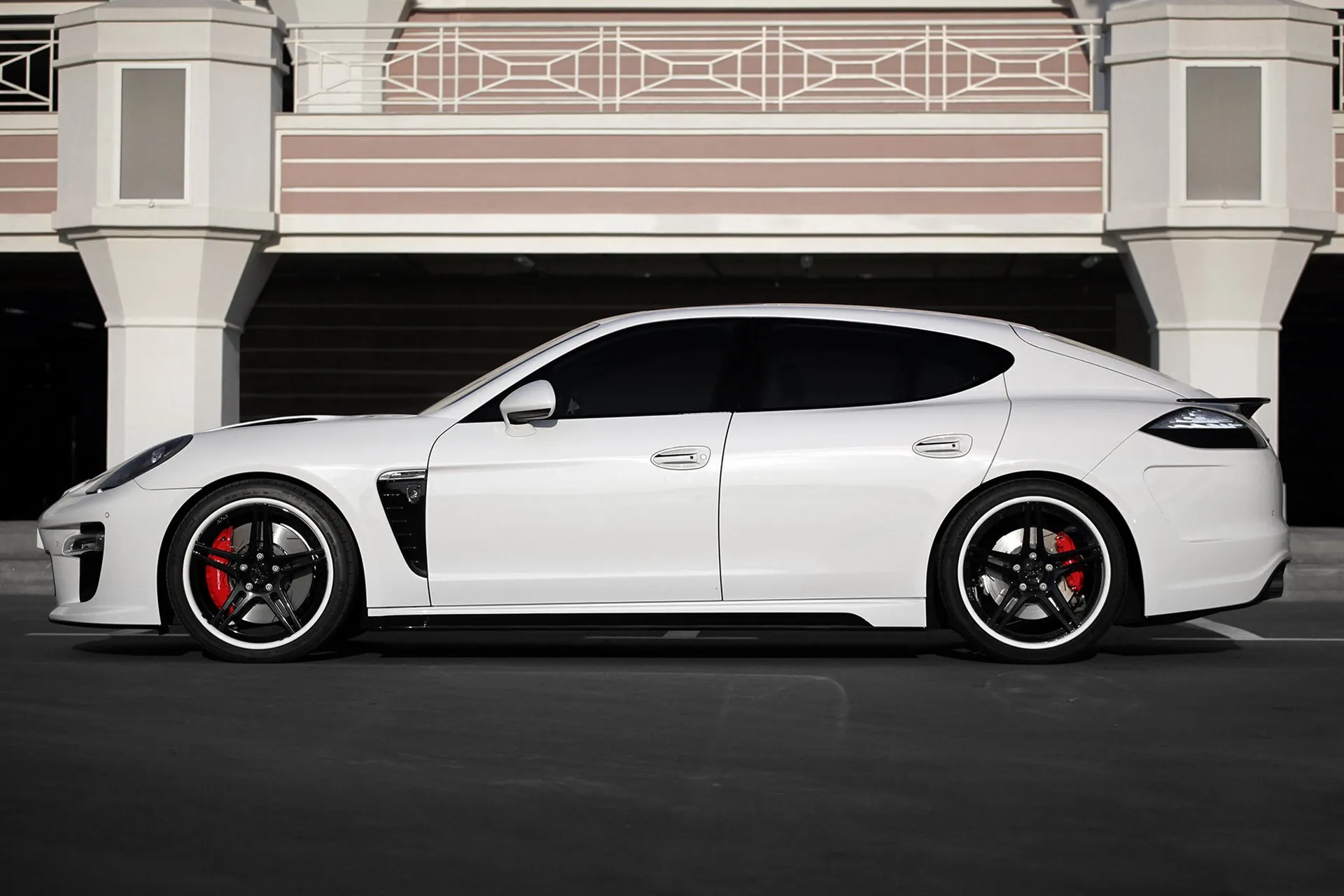 Check our price and buy Topcar Design body kit for Porsche Panamera GT