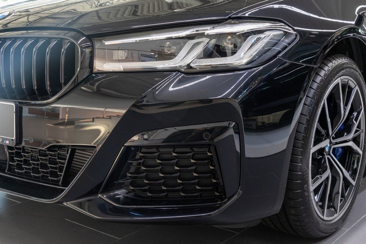 Check price and buy New BMW 5 Series 530d xDrive (G30/G31) Restyling For Sale