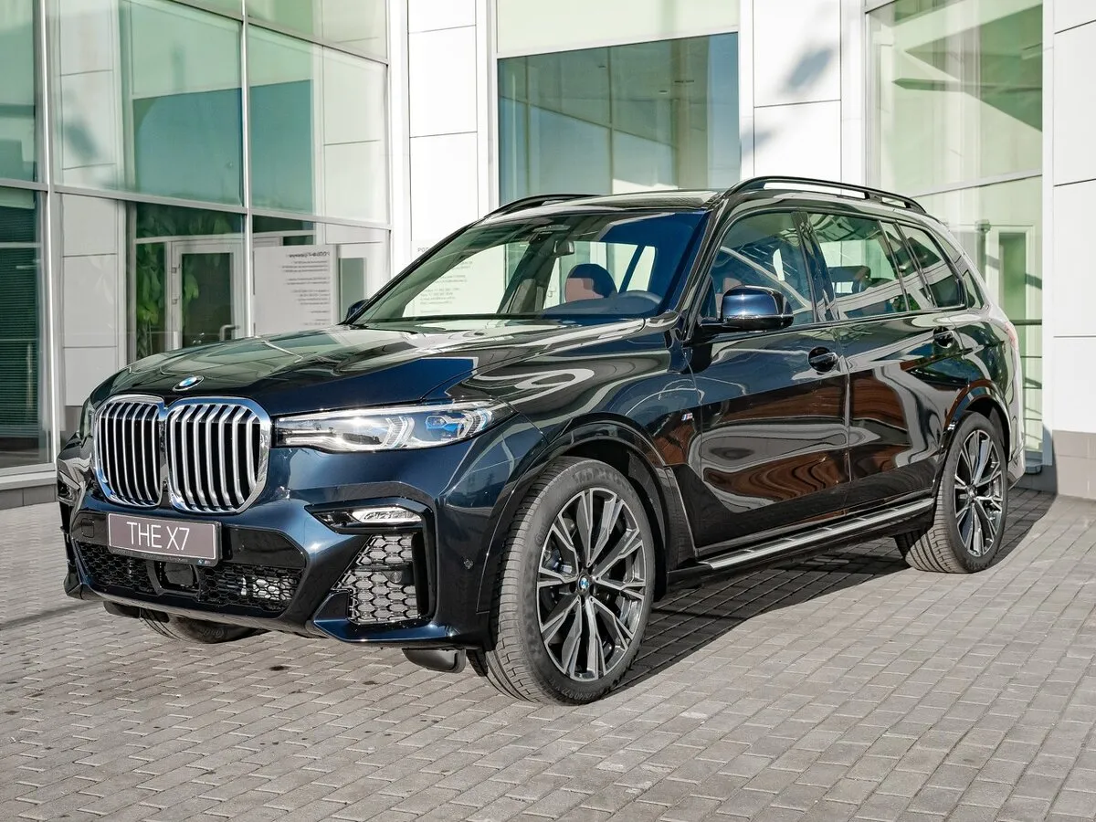 Buy New BMW X7 30d (G07)